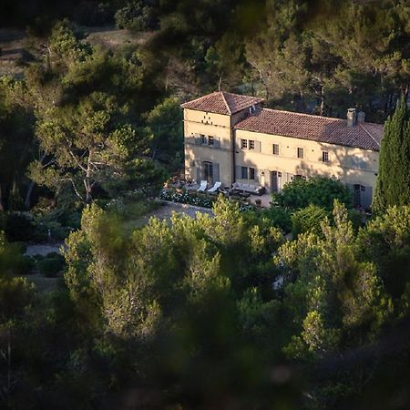 Domaine De La Tourelle Orgon ภายนอก รูปภาพ