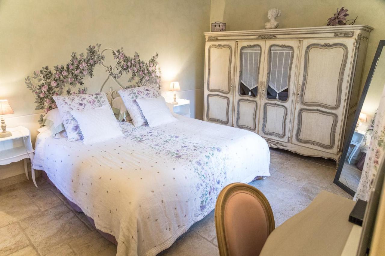 Domaine De La Tourelle Orgon ภายนอก รูปภาพ